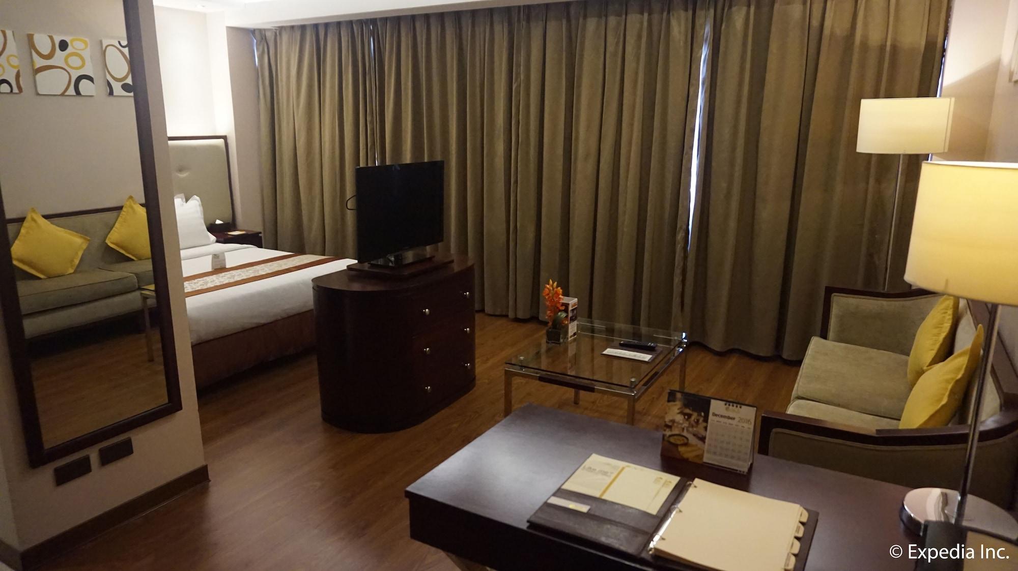 Ace Hotel And Suites Pasig City Экстерьер фото