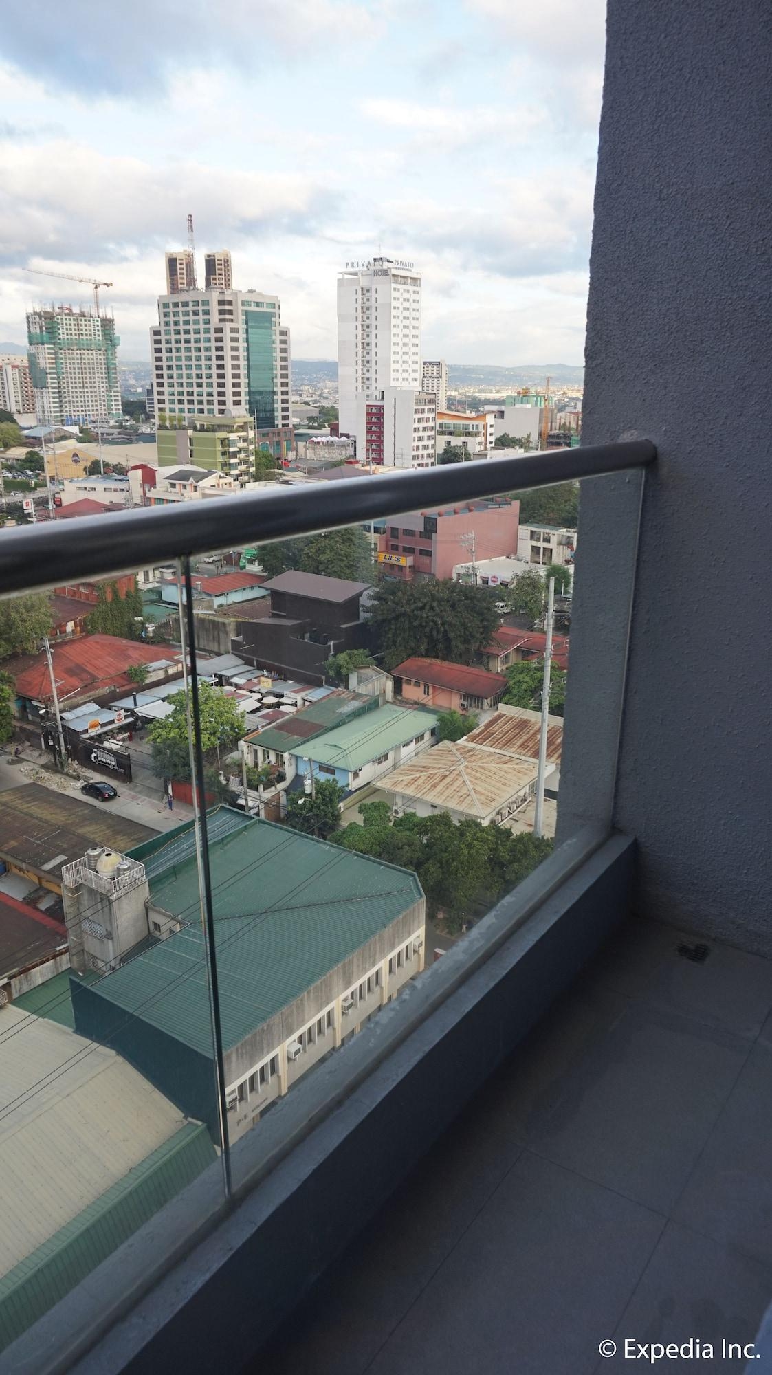 Ace Hotel And Suites Pasig City Экстерьер фото