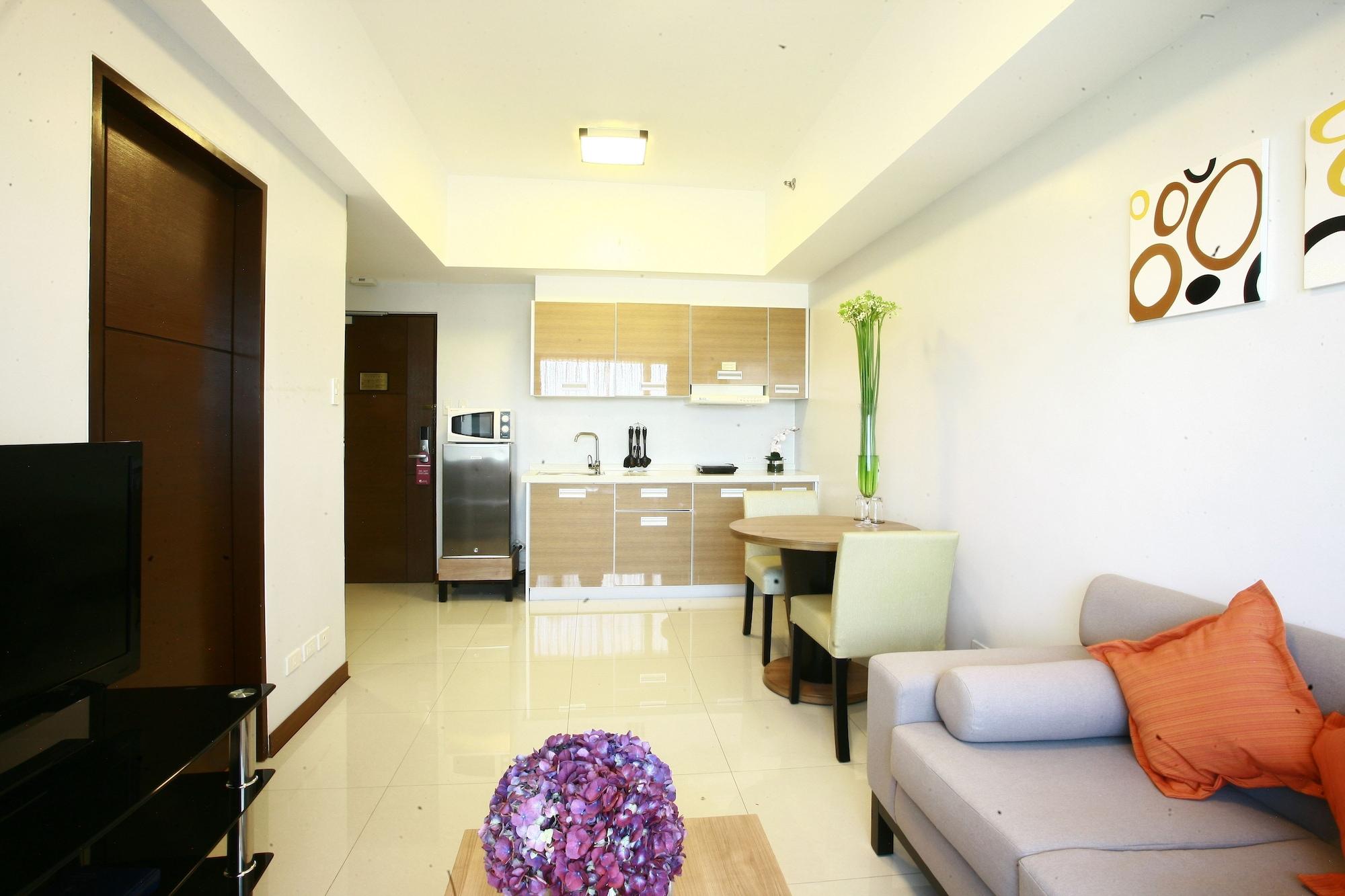 Ace Hotel And Suites Pasig City Экстерьер фото