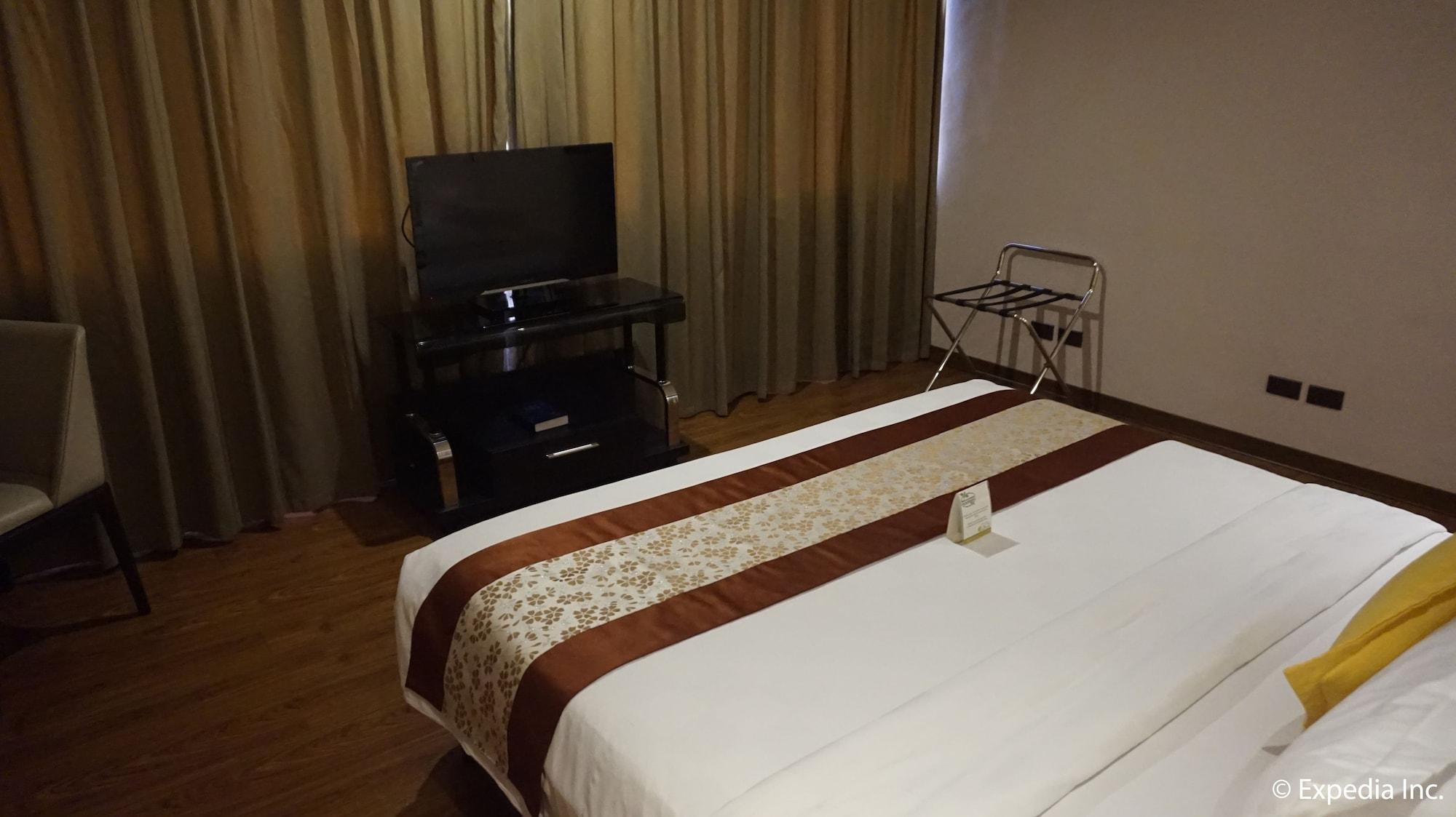 Ace Hotel And Suites Pasig City Экстерьер фото