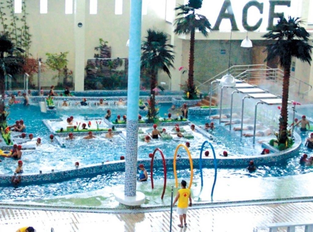 Ace Hotel And Suites Pasig City Экстерьер фото