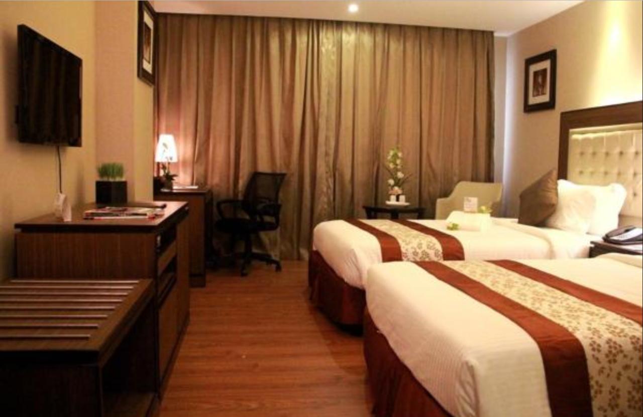 Ace Hotel And Suites Pasig City Экстерьер фото